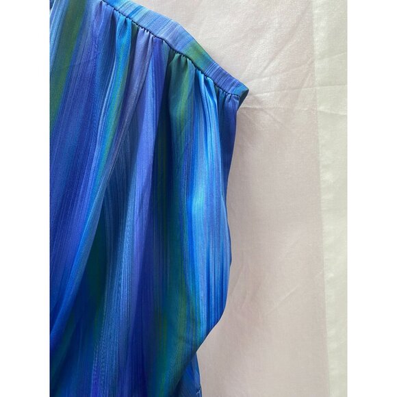 Women's Size LG Blue & Green Cap Sleeve V-Neck Pull-over Blouse w Buckle Accent - Picture 5 of 9